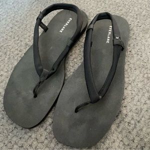 Everlane black sandal flip flop size 7